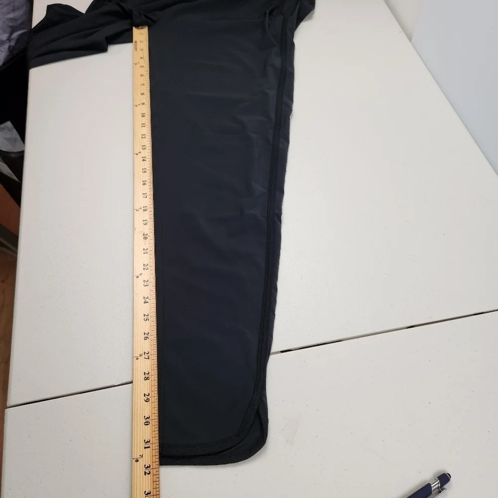 FABLETICS Black Pull On Side Slit Ankle Lightweight Pants Size Large - Picture 12 of 14